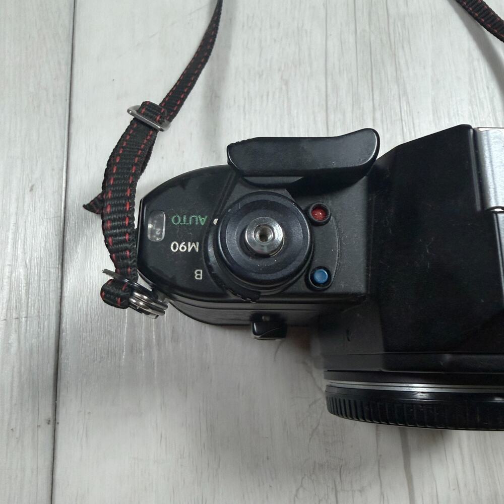 Nikon EM 35mm Film SLR Camera Body, Black (Body Only) for parts or repair - Picture 2 of 6